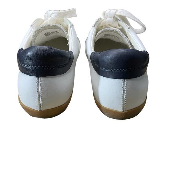 Banana Republic White Leather Sneaker Lace Up Tan Bottom Black Ankle Pull - Picture 3 of 6